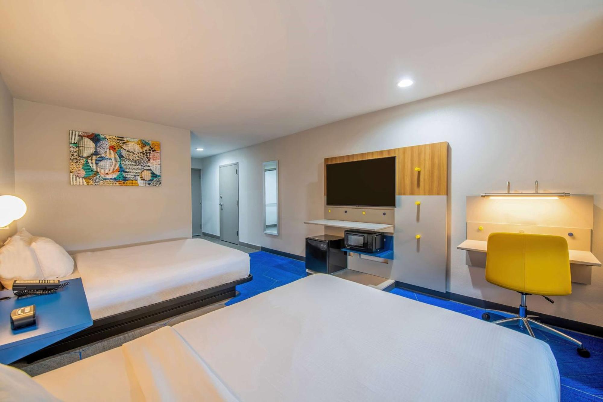 Microtel Inn And Suites By Wyndham Anderson Sc Экстерьер фото